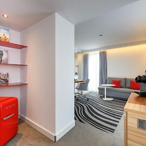 Apartament z łóżkiem king-size